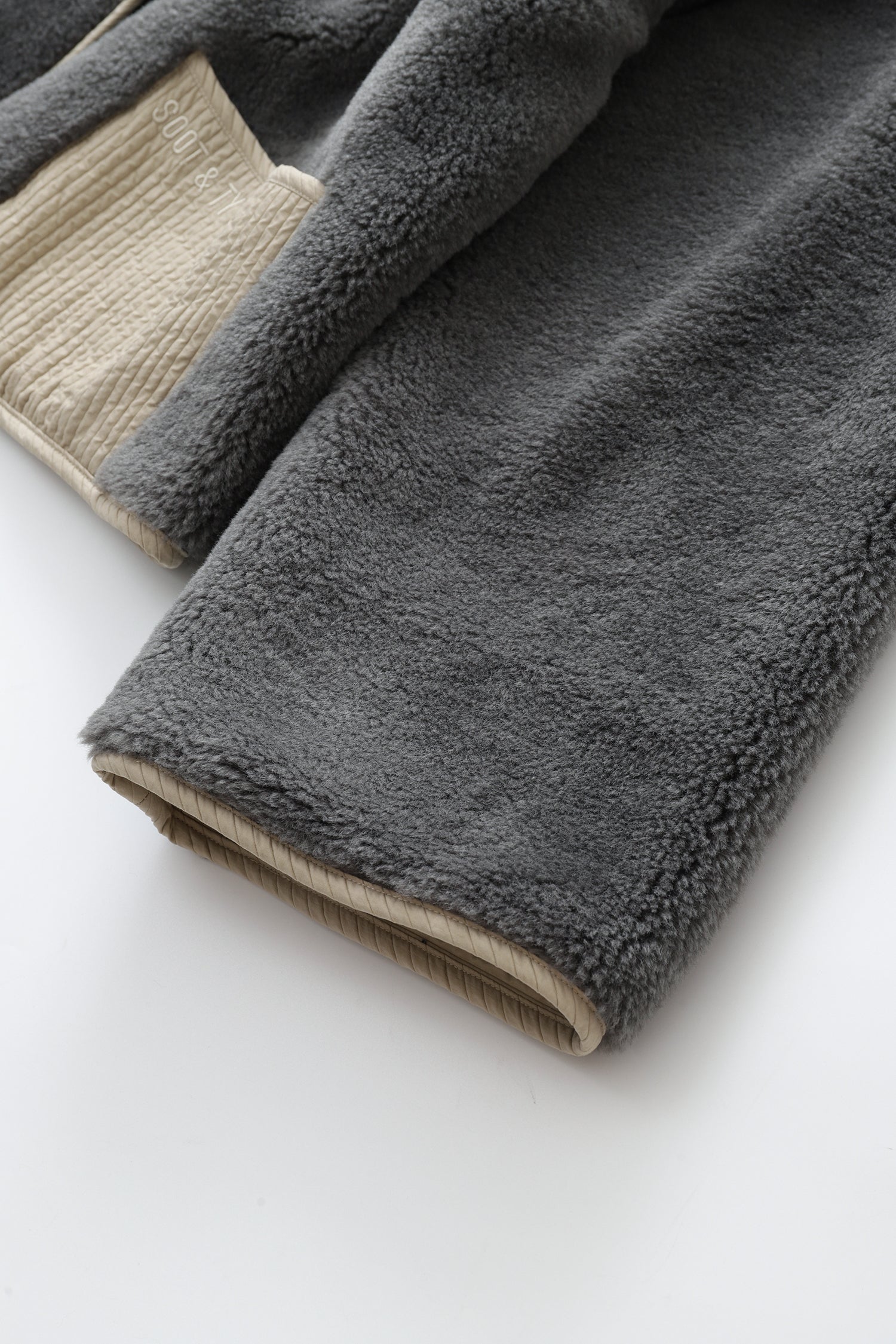 Soot and Ty Reversible Kimono Jacket Unisex Beige