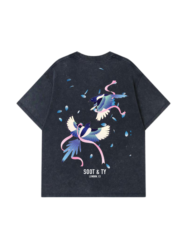 Ribbon Crane Stonewash Graphic Relaxed Fit T-Shirt