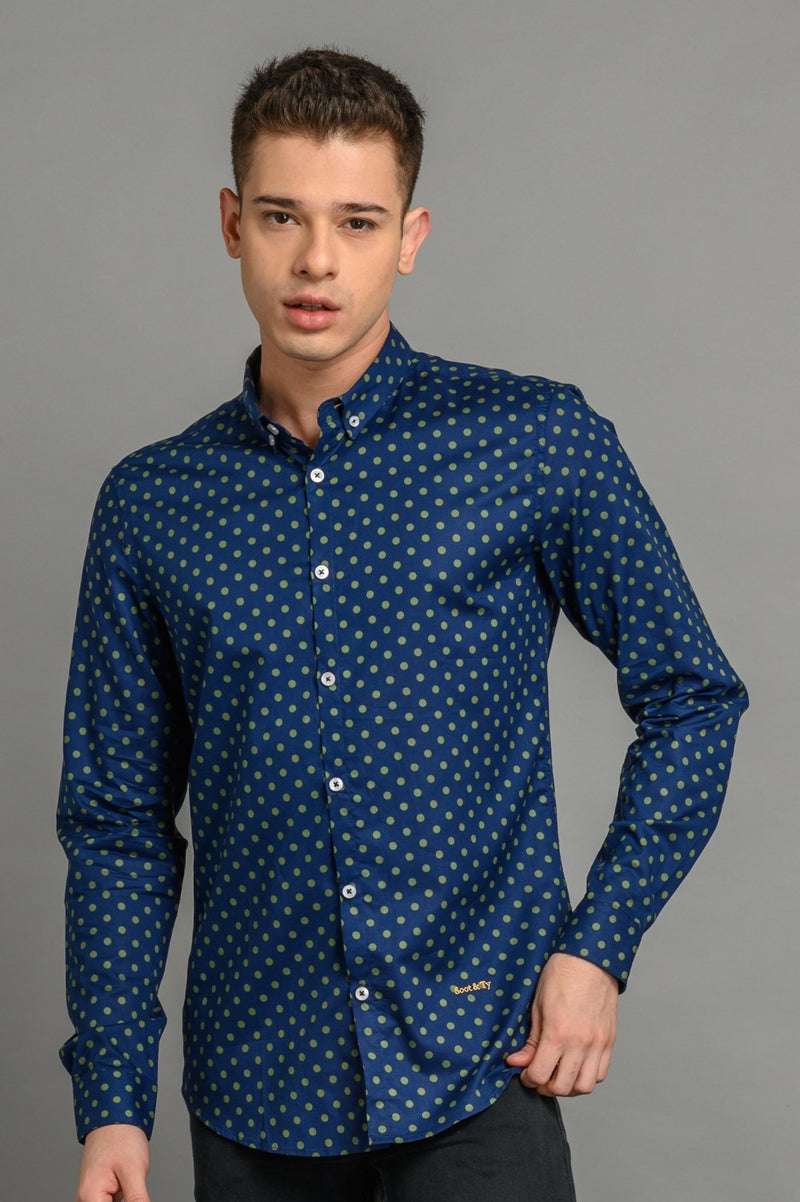 Slim fit polka dot shirt for men